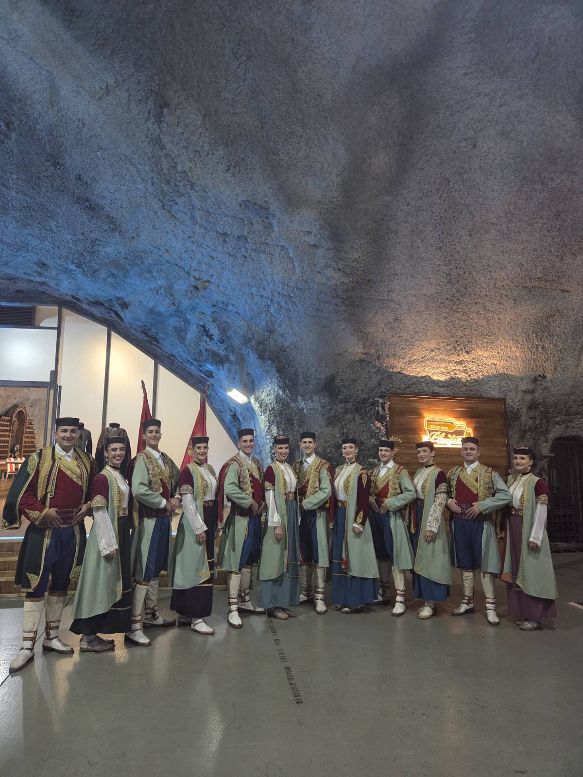 Crnogorska tradicija u srcu vinograda – nastup našeg ansambla u Šipčaniku