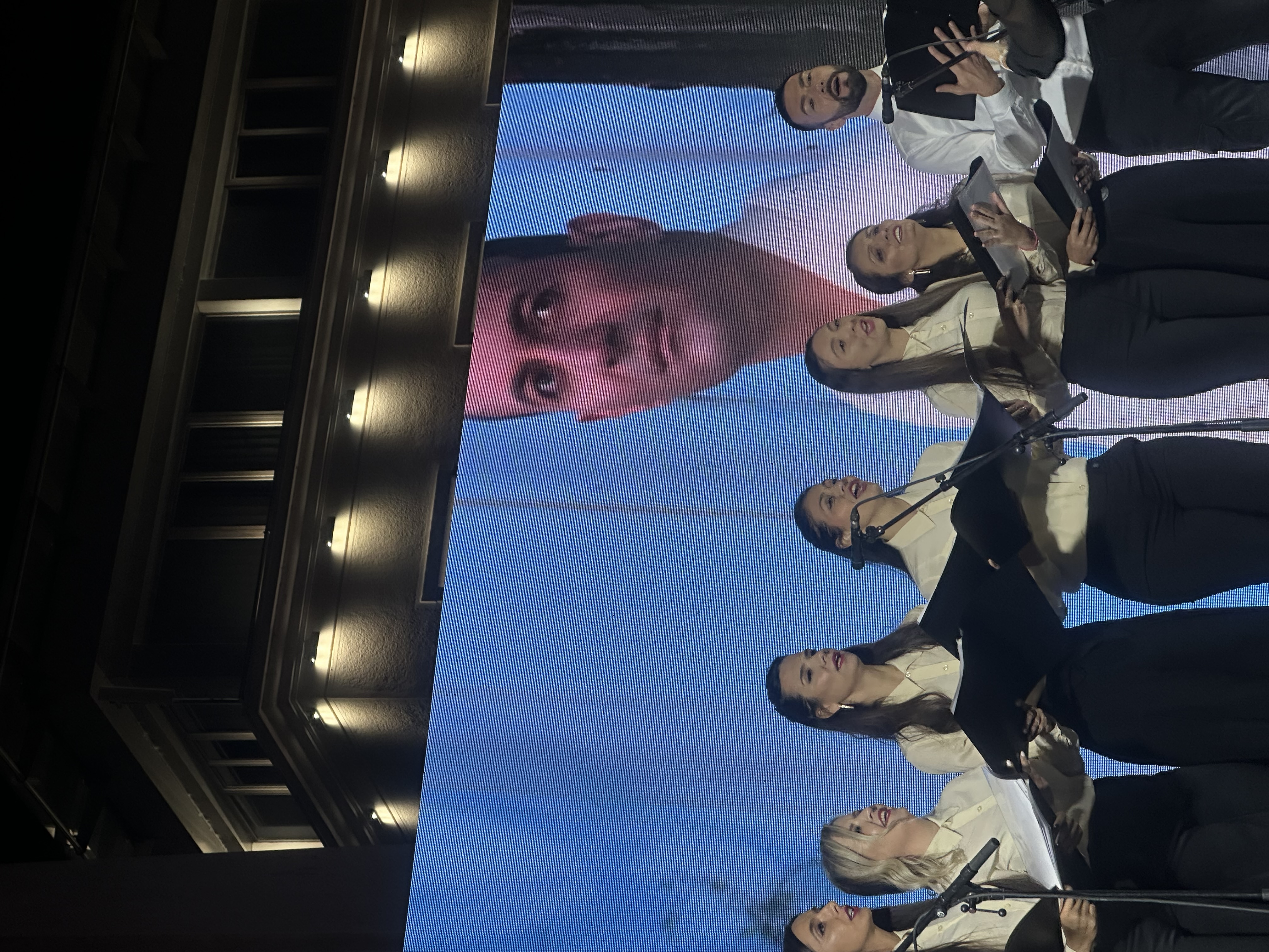 Vokalni ansambl očarao publiku na Podgoričkom korzu